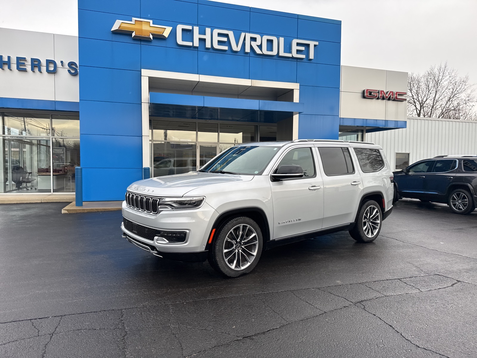 2023 Jeep Wagoneer Series III Limited photo 2