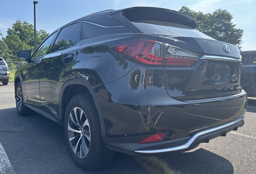 2021 Lexus RX 450h photo 2