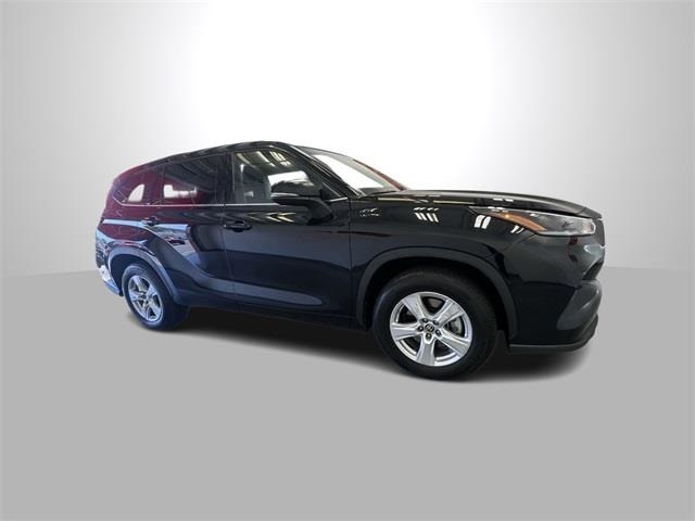 2021 Toyota Highlander L's photo