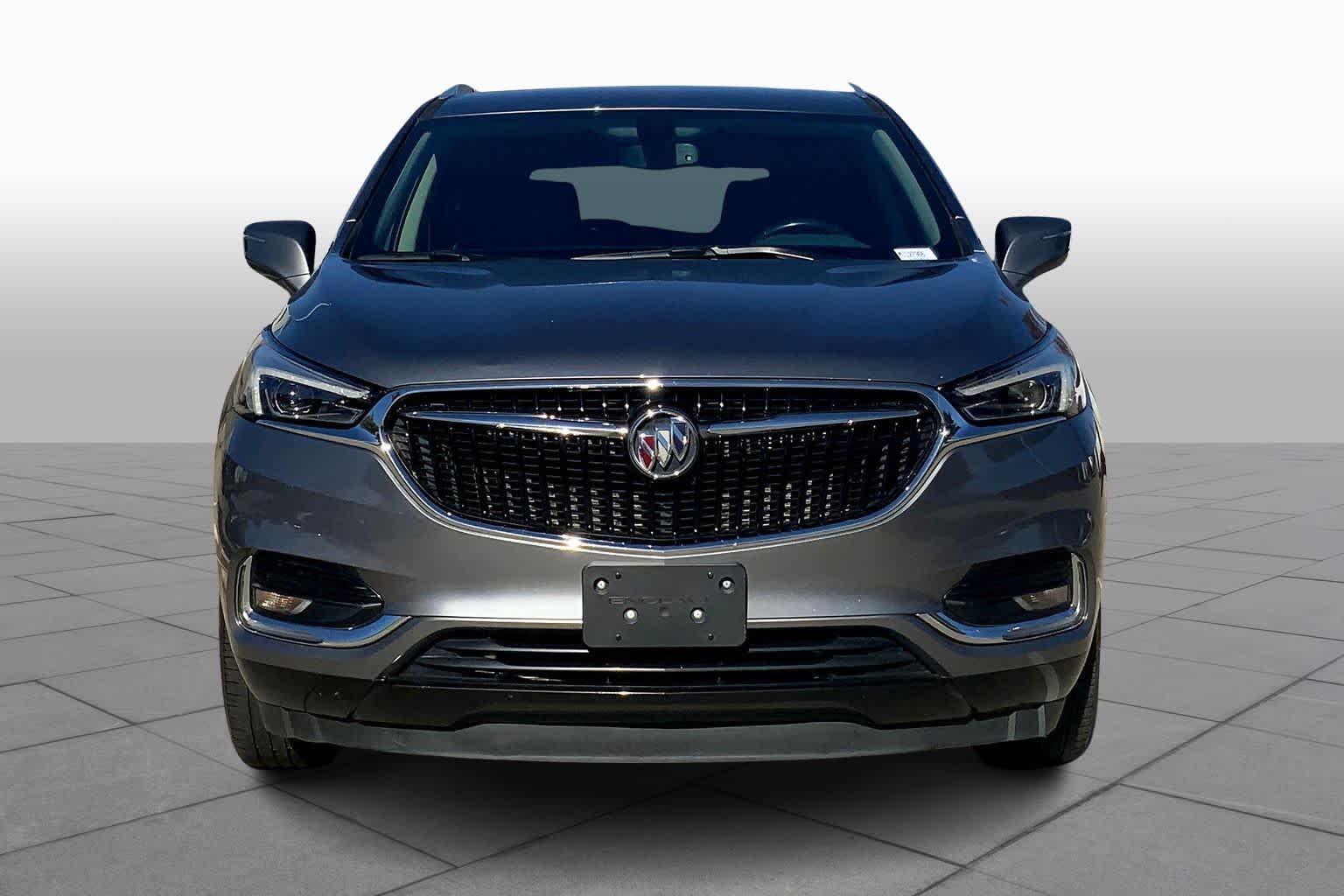 2021 Buick Enclave Essence photo 2