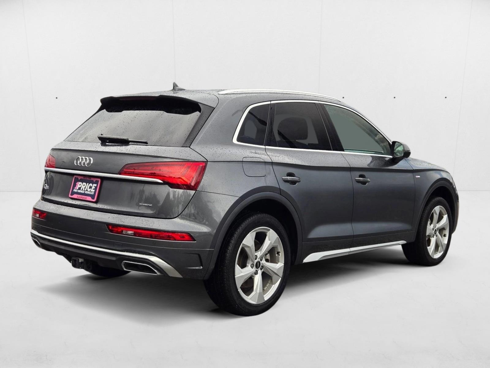 2023 Audi Q5 S line Premium Plus 45 TFSI photo 2