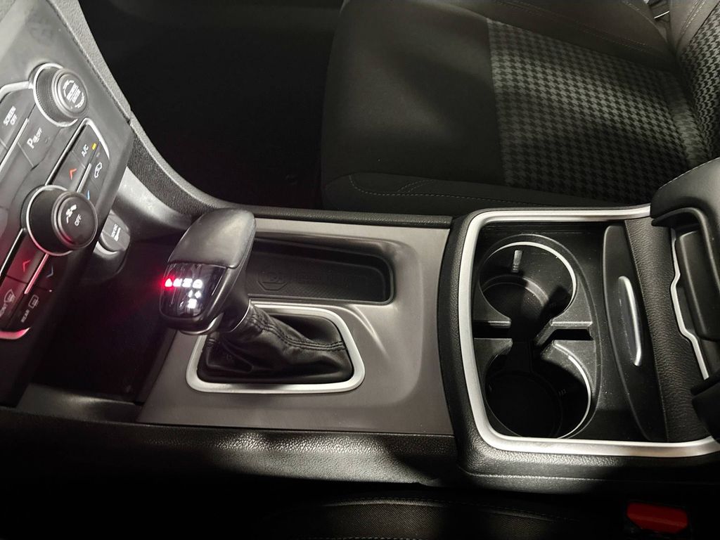 2023 Dodge Charger SXT photo 14