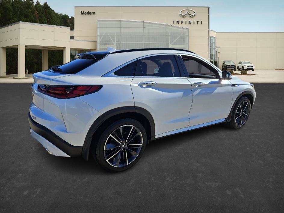 2025 Infiniti QX55 Essential photo 5