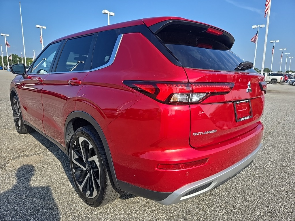 2024 Mitsubishi Outlander SE photo 7