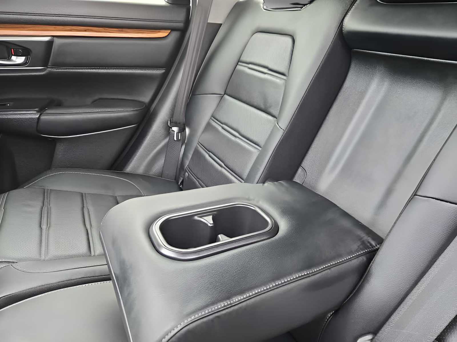 2021 Honda CR-V Touring photo 31