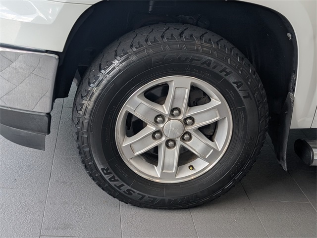 2011 Gmc Sierra 1500 SLE photo 5