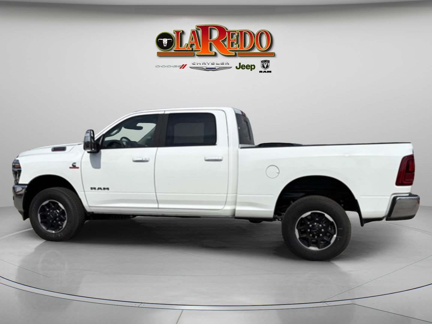 2025 Ram 2500 Laramie photo 4