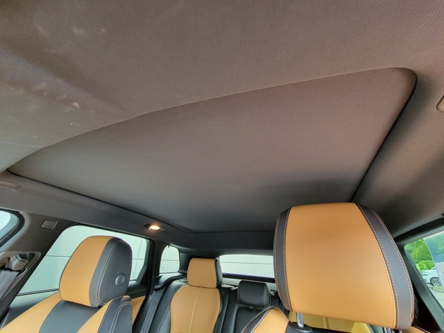 2018 Land Rover Range Rover Evoque HSE Dynamic photo 34