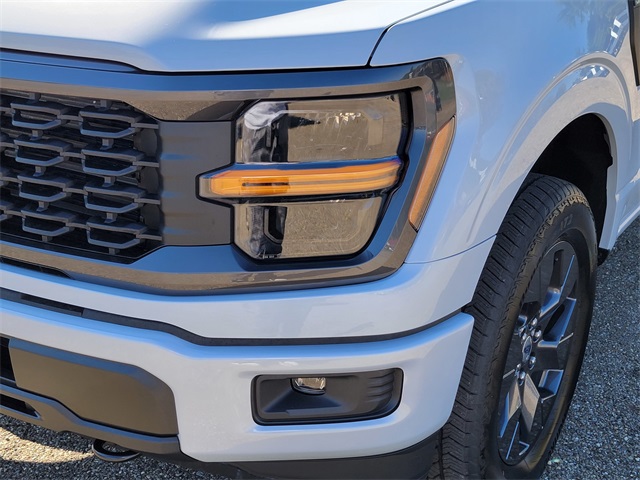2025 Ford F-150 STX photo 10