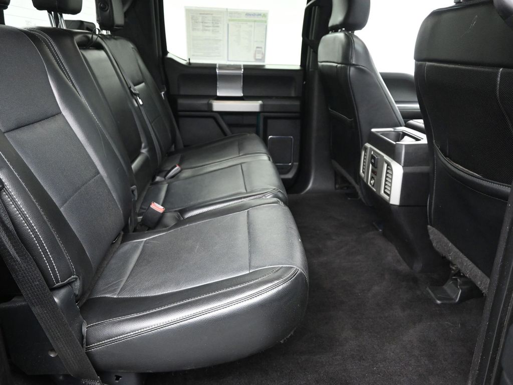 2015 Ford F-150 XLT photo 6