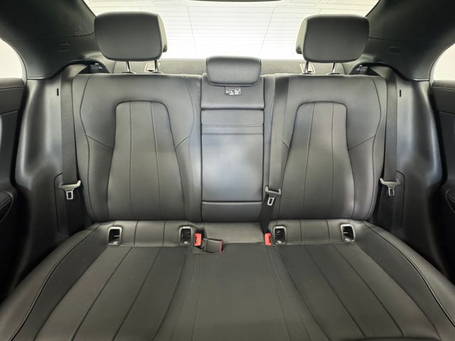 2022 Mercedes Benz CLA 250 photo 7