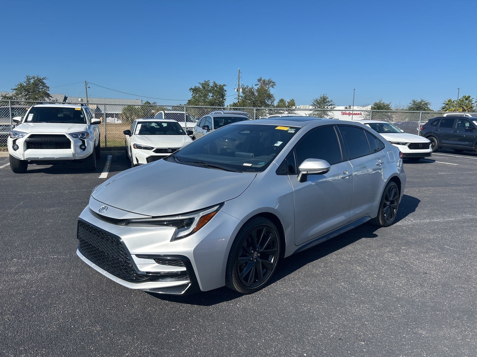 2023 Toyota Corolla XSE photo 3