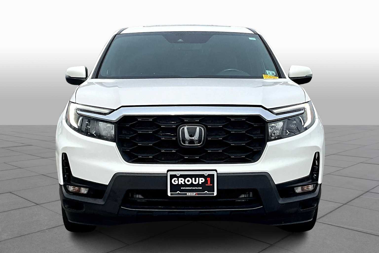 2023 Honda Passport EX-L photo 3