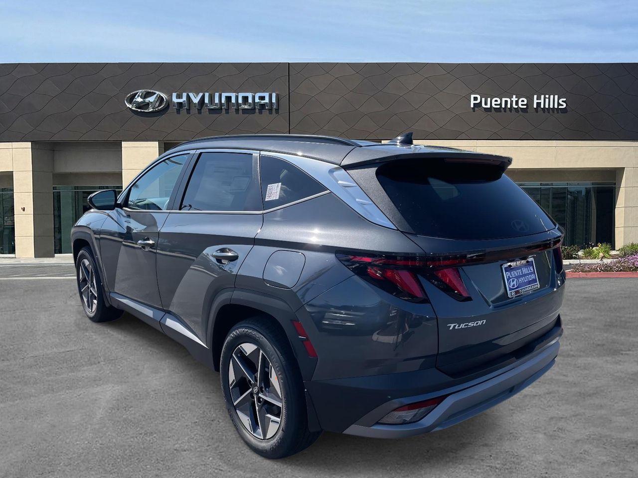 2026 Hyundai Tucson SEL photo 4