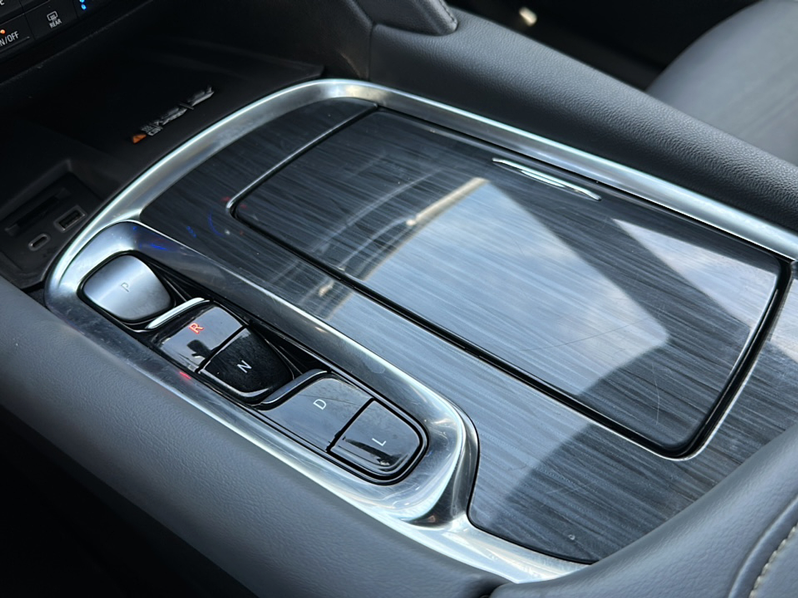 2024 Buick Enclave Premium photo 21