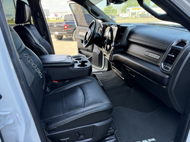 2023 Ram 2500 photo 11