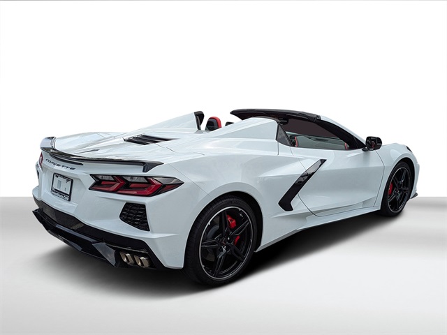 2025 Chevrolet Corvette Stingray 2LT photo 3