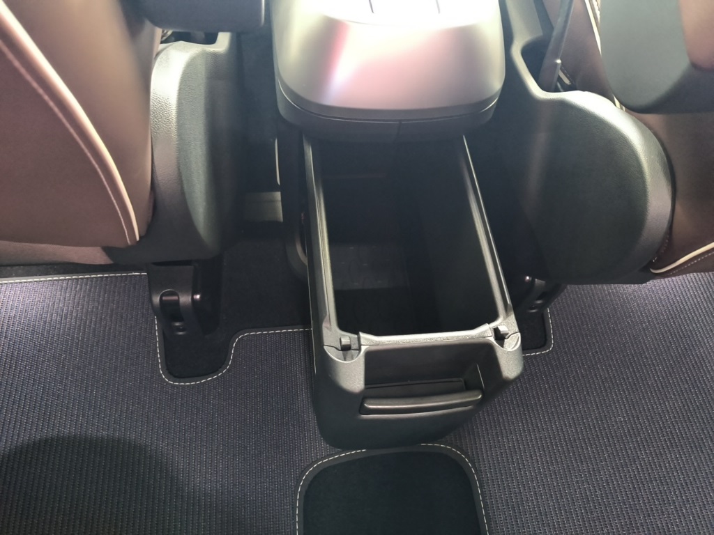 2025 Volkswagen ID. Buzz Pro S photo 30
