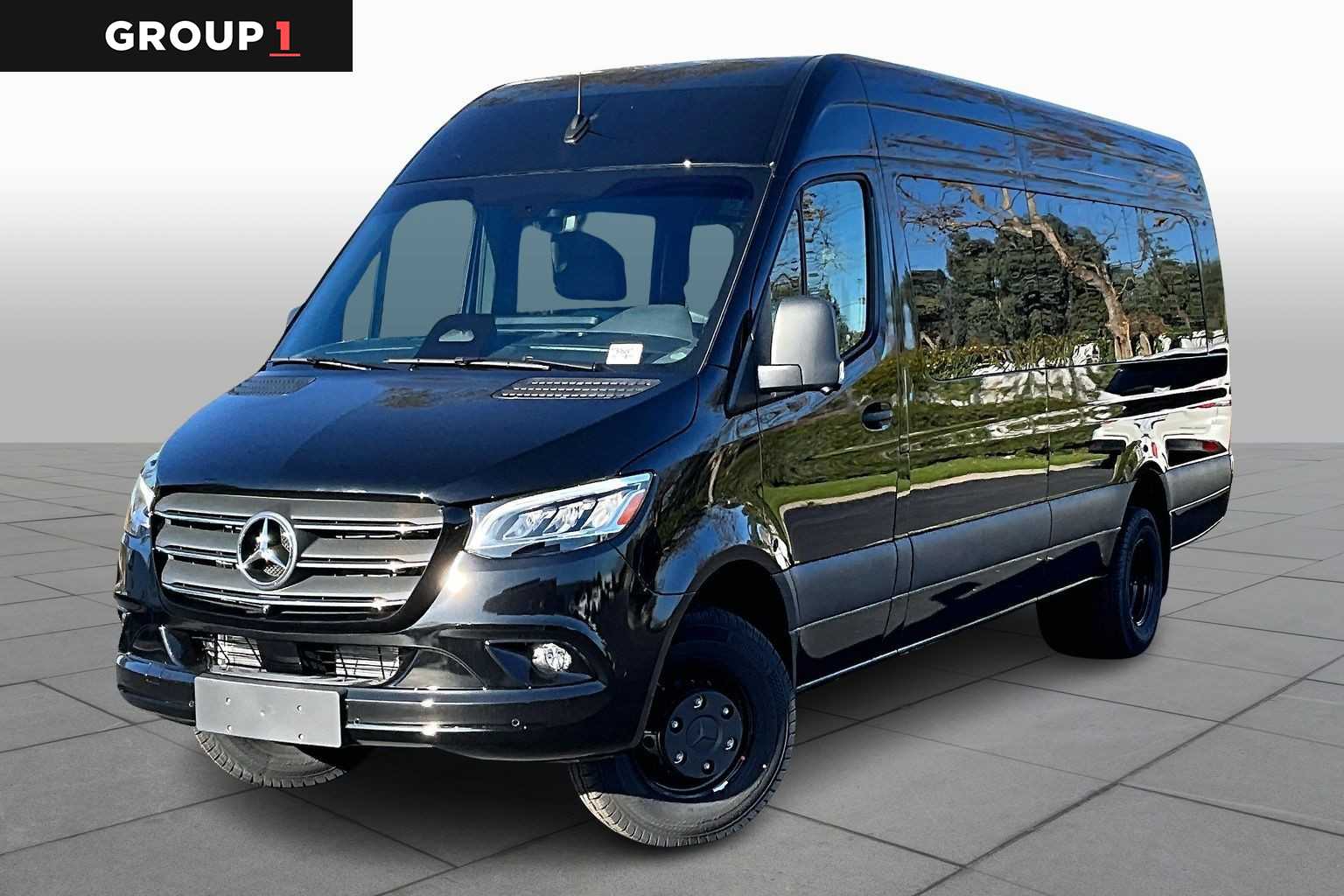2026 Mercedes-Benz Sprinter Cargo Van Base's photo