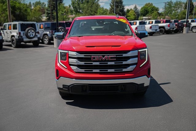 2022 Gmc Sierra 1500 SLE photo 2