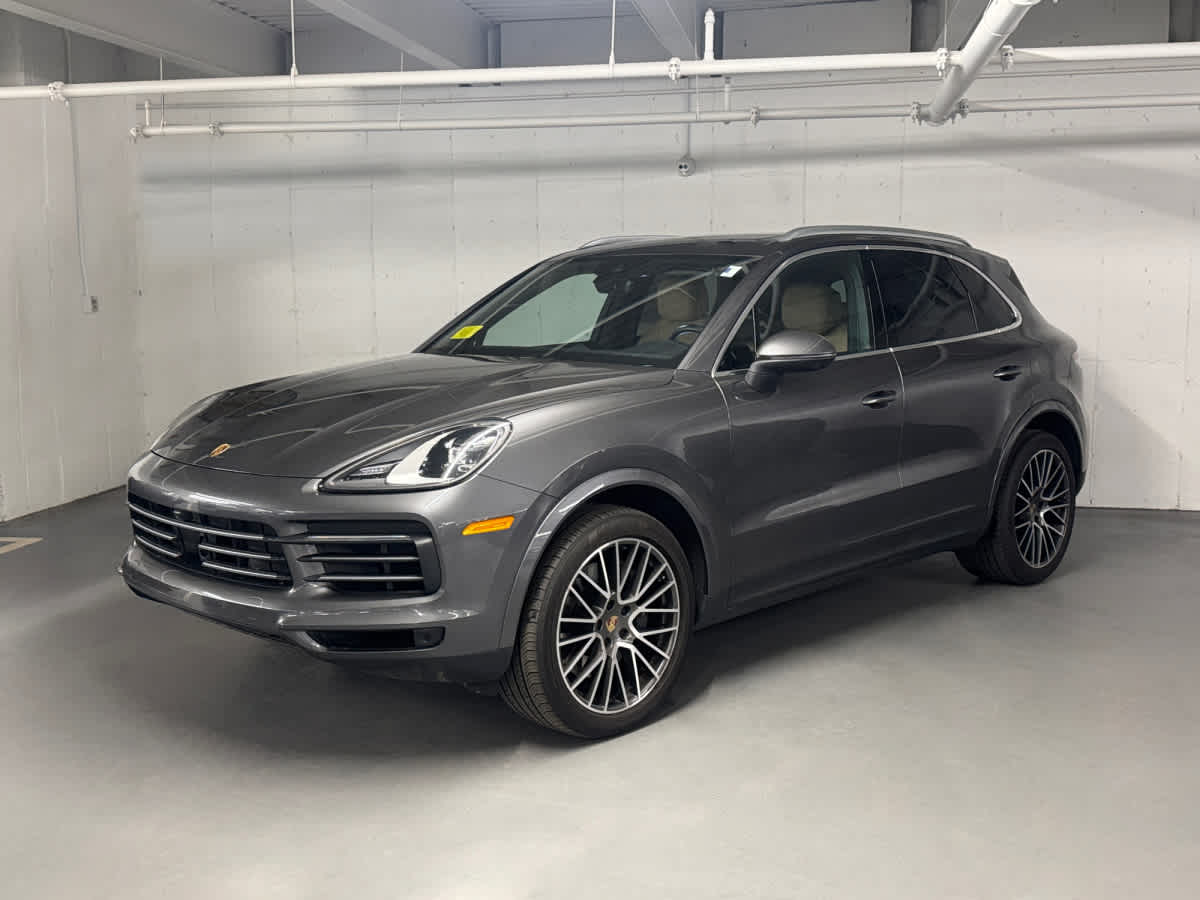 2022 Porsche Cayenne Base