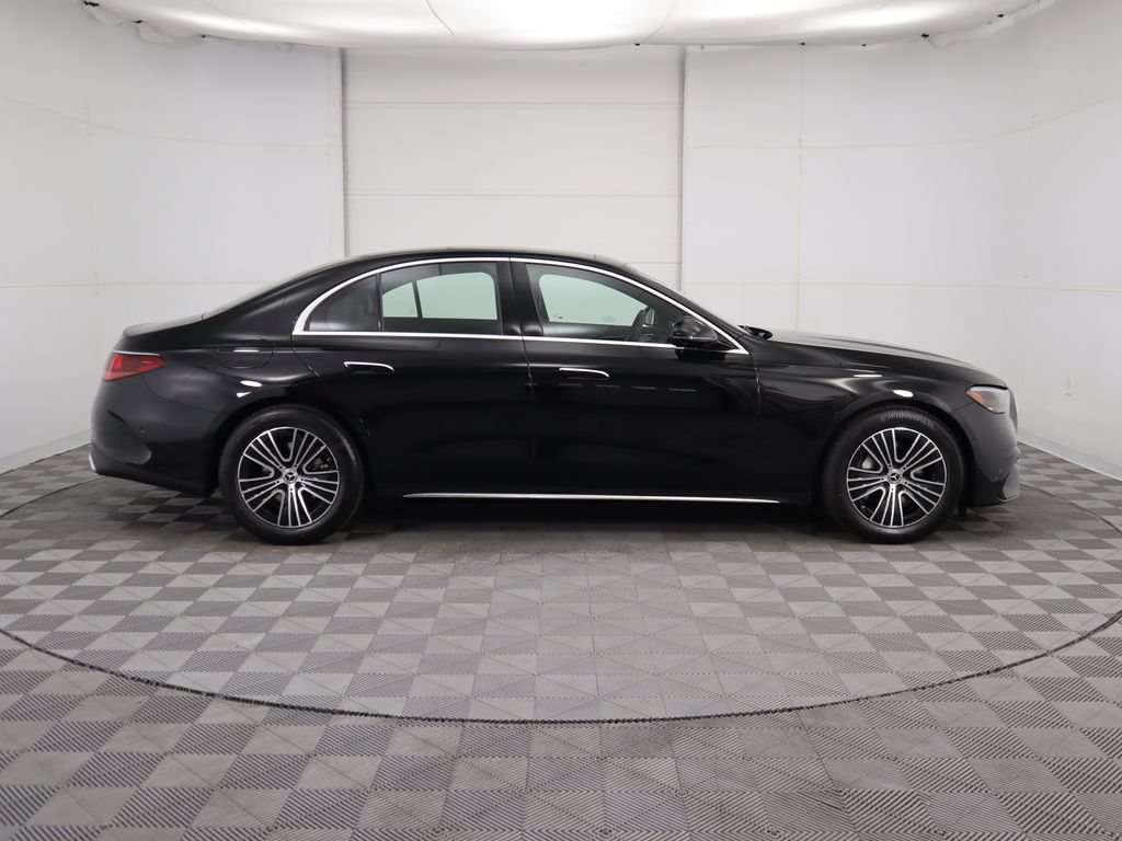 2026 Mercedes Benz E 350 photo 4
