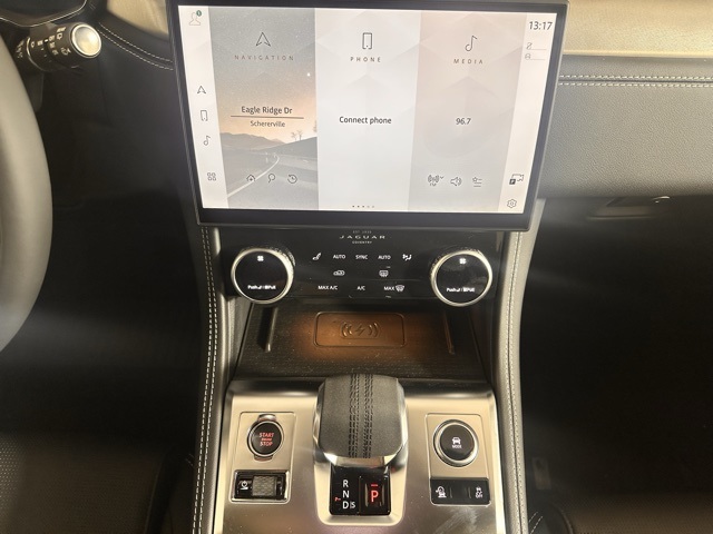 2026 Jaguar F-PACE P250 R-Dynamic S photo 27