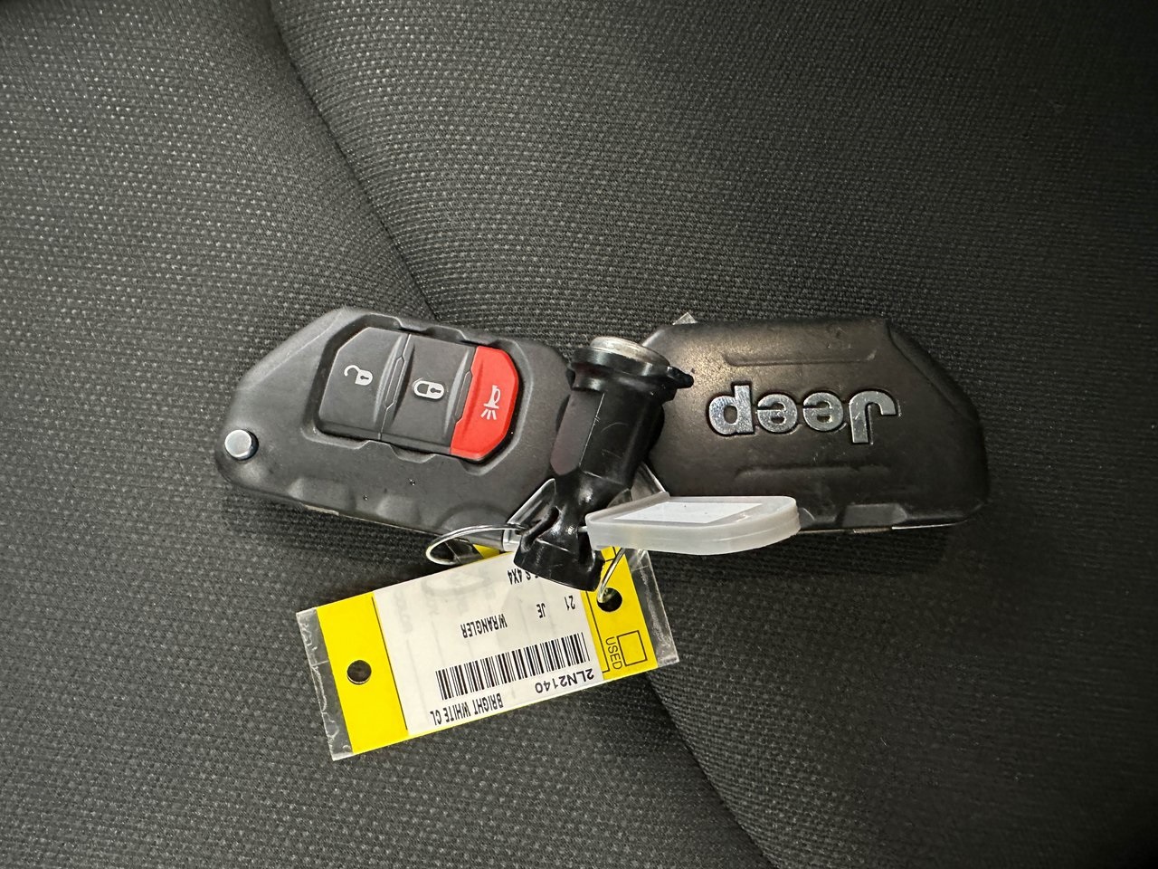 2021 Jeep Wrangler Sport S photo 26