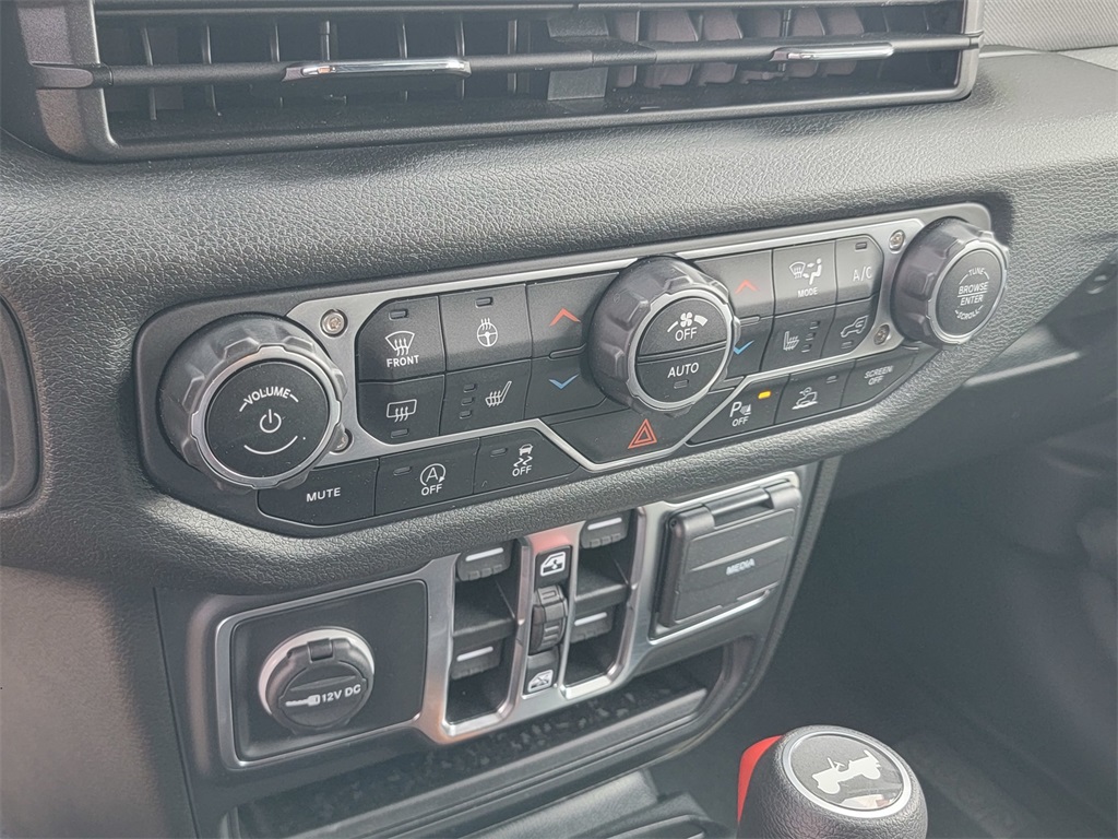 2024 Jeep Wrangler Sport S photo 16