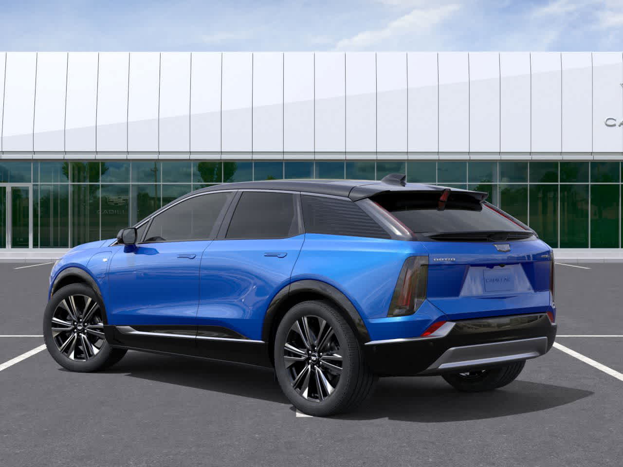 2025 Cadillac Optiq Luxury photo 3