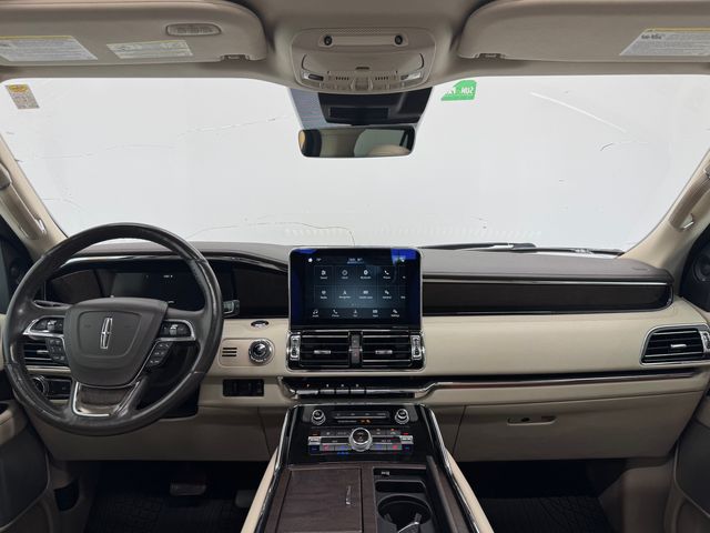 2019 Lincoln Navigator L Reserve photo 6