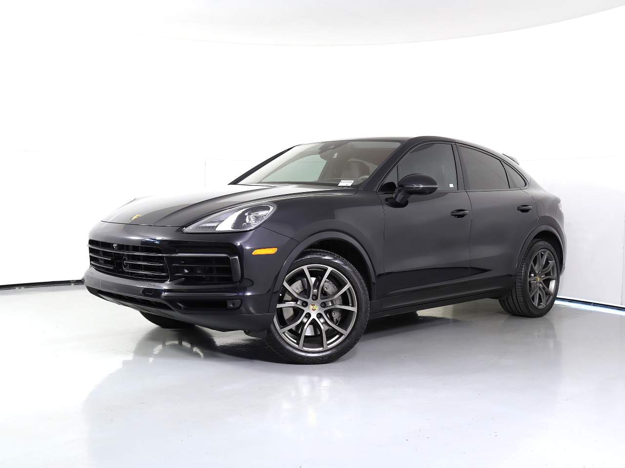 2022 Porsche Cayenne Coup S's photo