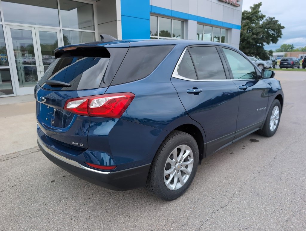 2019 Chevrolet Equinox LT photo 8