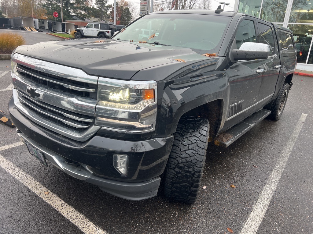 2017 Chevrolet Silverado 1500 LTZ photo 2