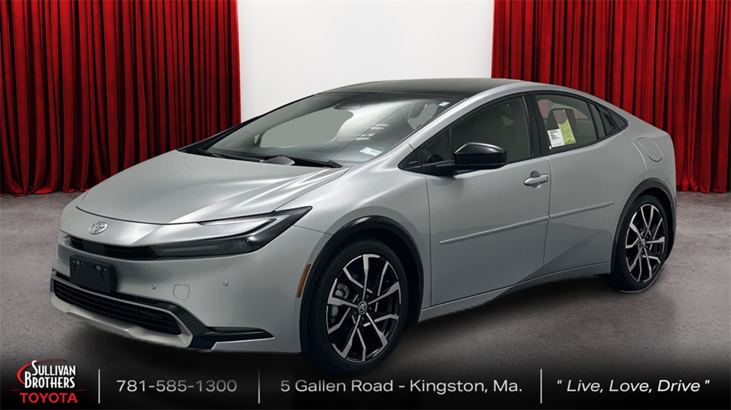 2026 Toyota Prius XSE's photo