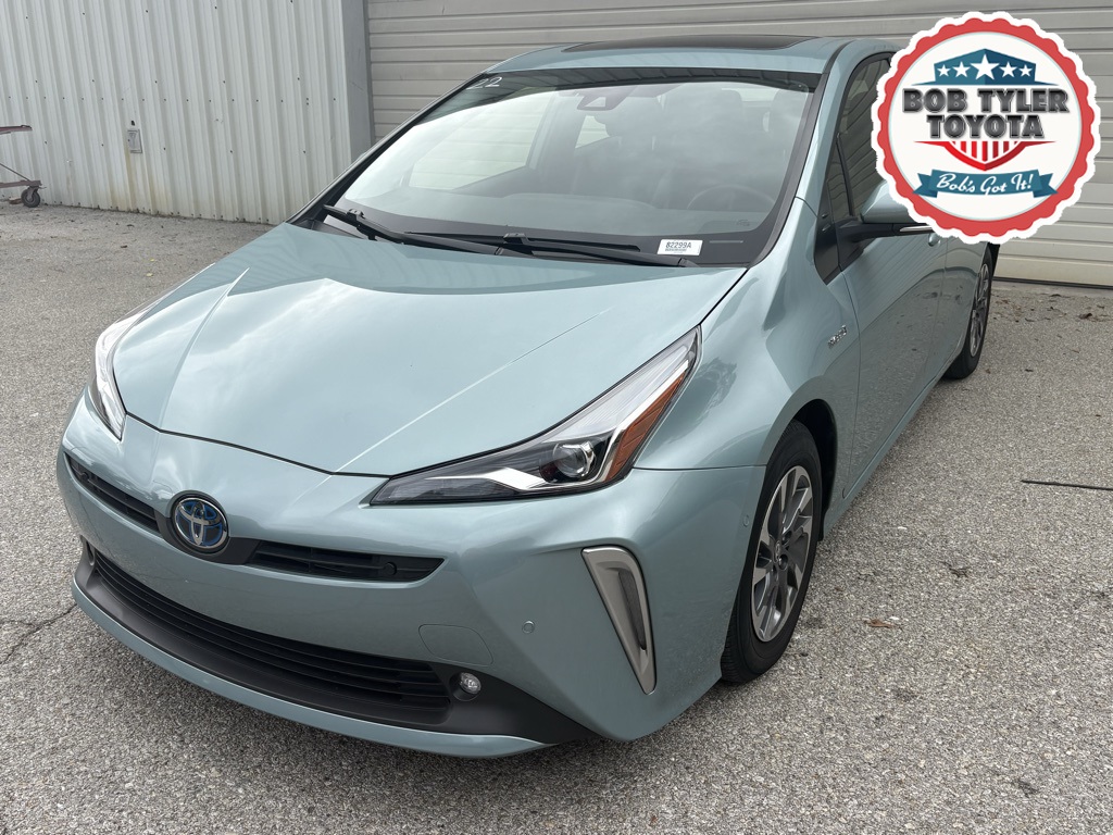 2022 Toyota Prius XLE's photo