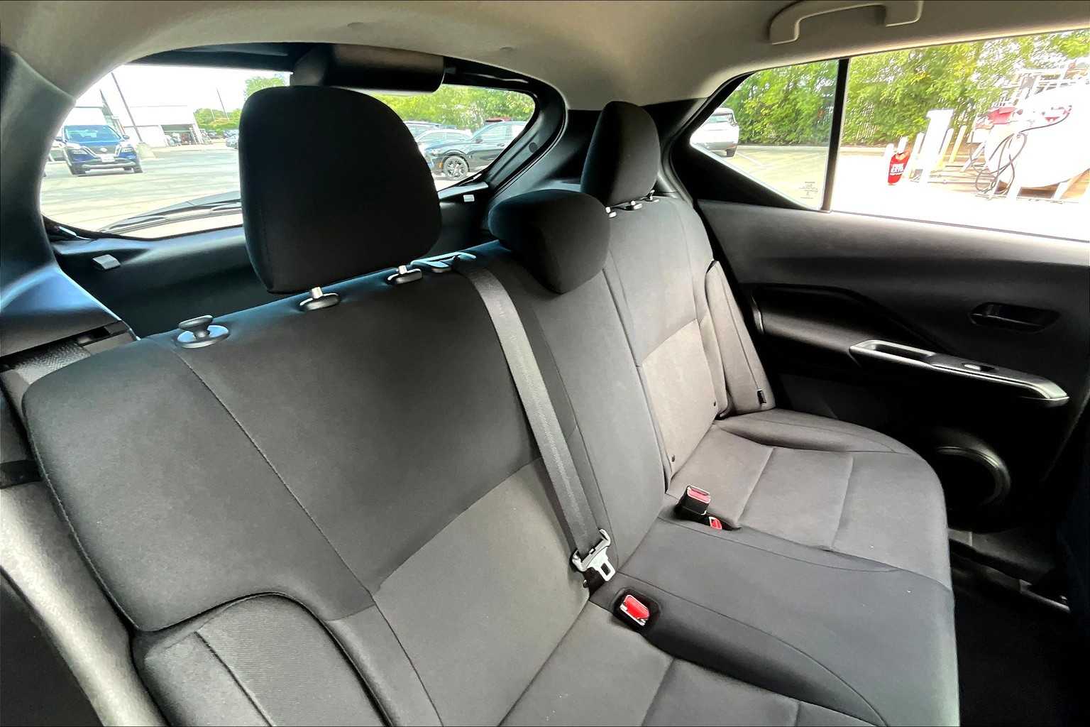 2024 Nissan Kicks S photo 18