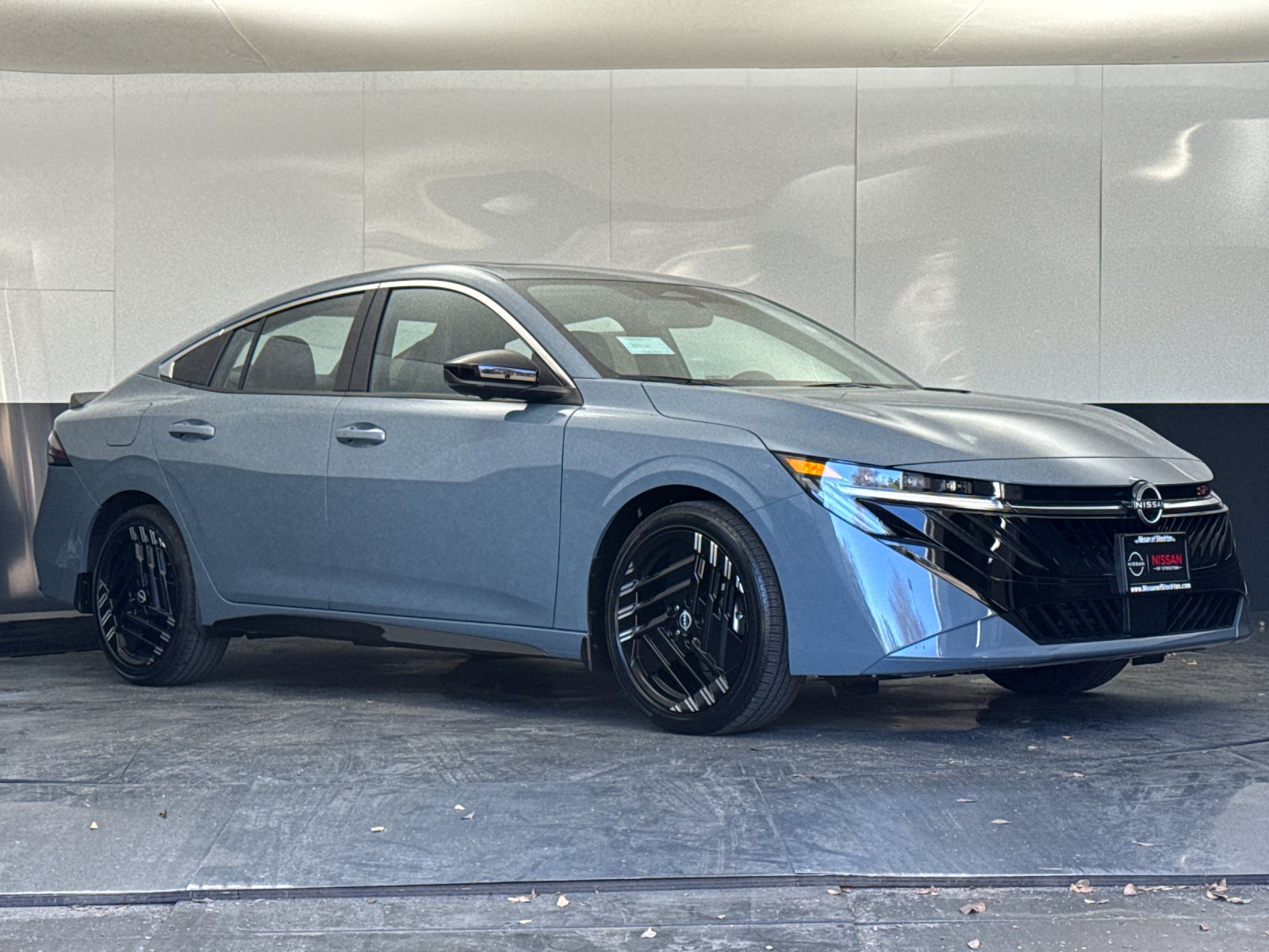 2026 Nissan Sentra SR's photo