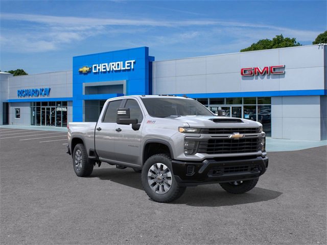 2026 Chevrolet Silverado 2500HD Custom's photo