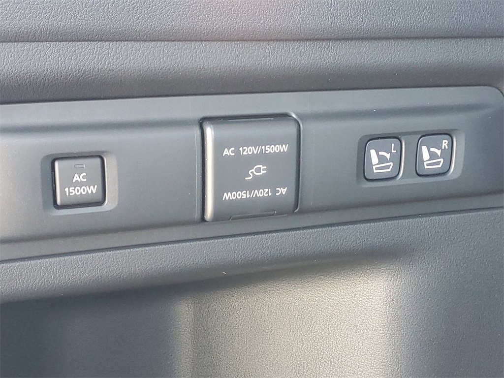 2025 Mazda CX-70 Premium Plus photo 9