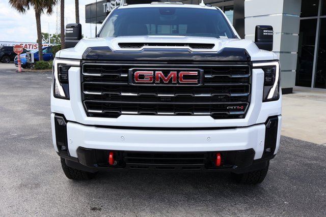 2025 Gmc Sierra 2500 HD AT4 photo 3