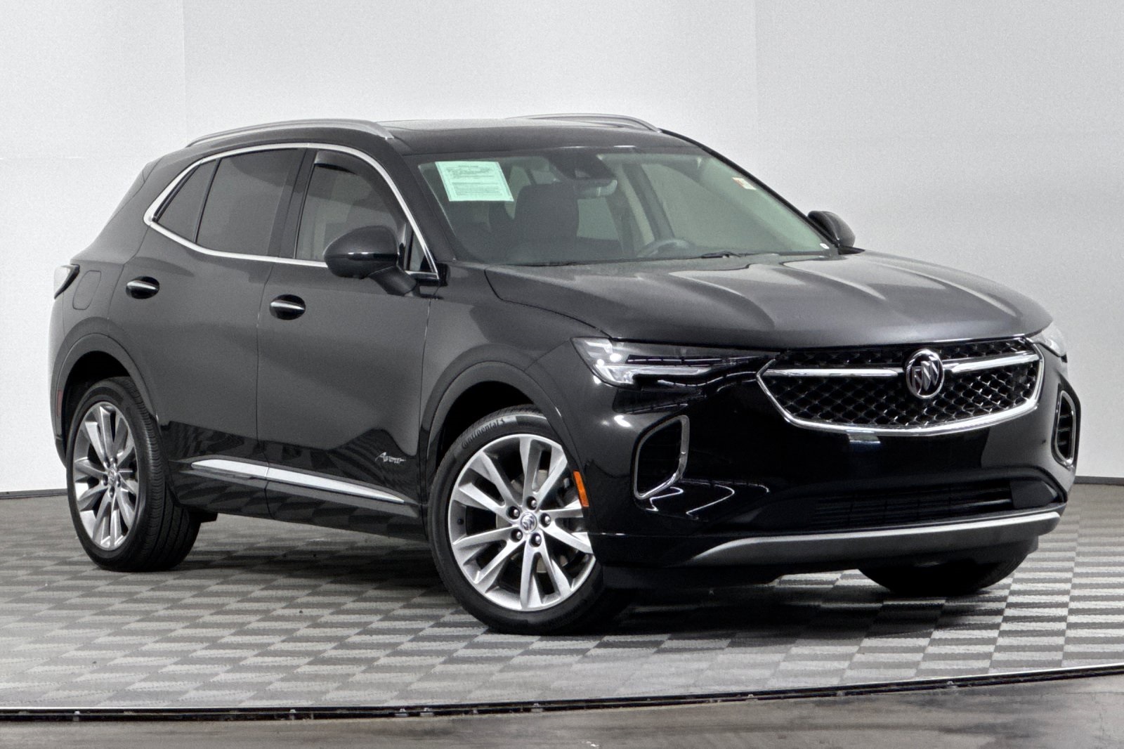 2023 Buick Envision Avenir photo 2
