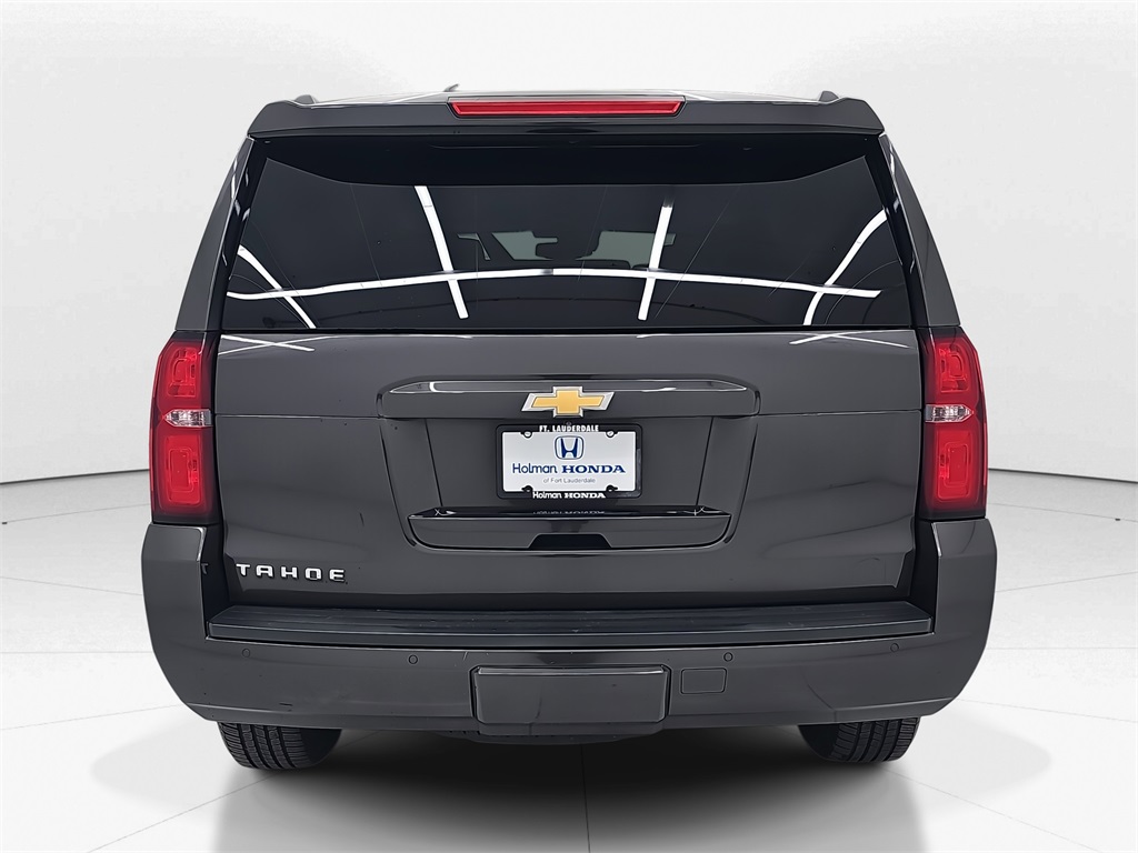 2018 Chevrolet Tahoe LT photo 4
