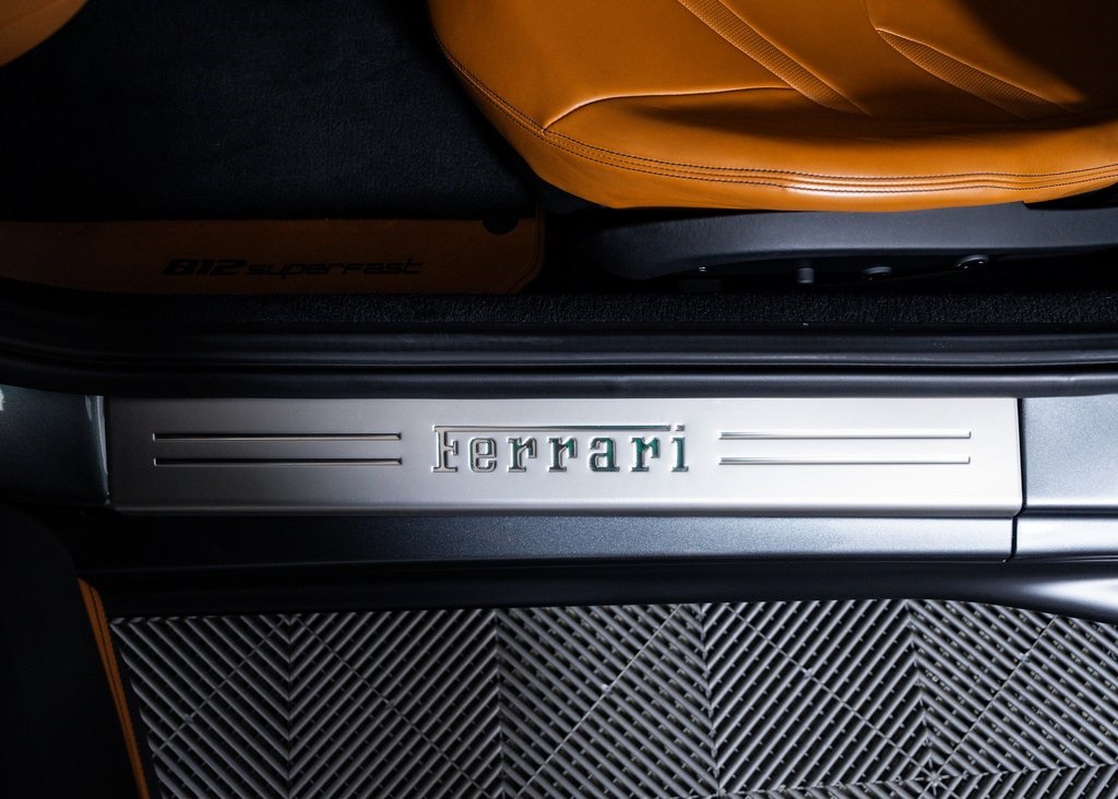 Certified Used 2018 Grigio Silverstone Metallic Ferrari Base image 24