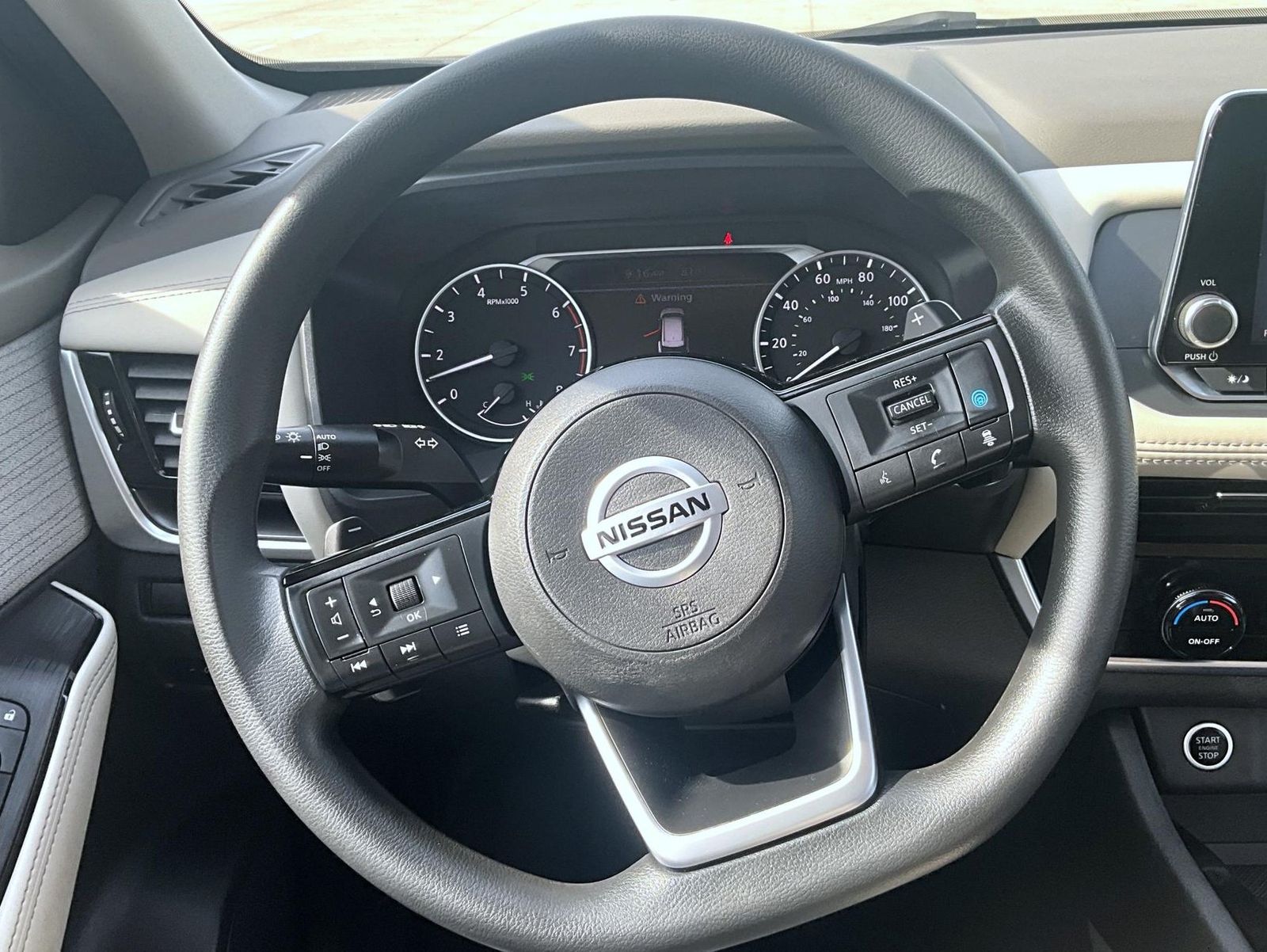 2021 Nissan Rogue SV photo 12