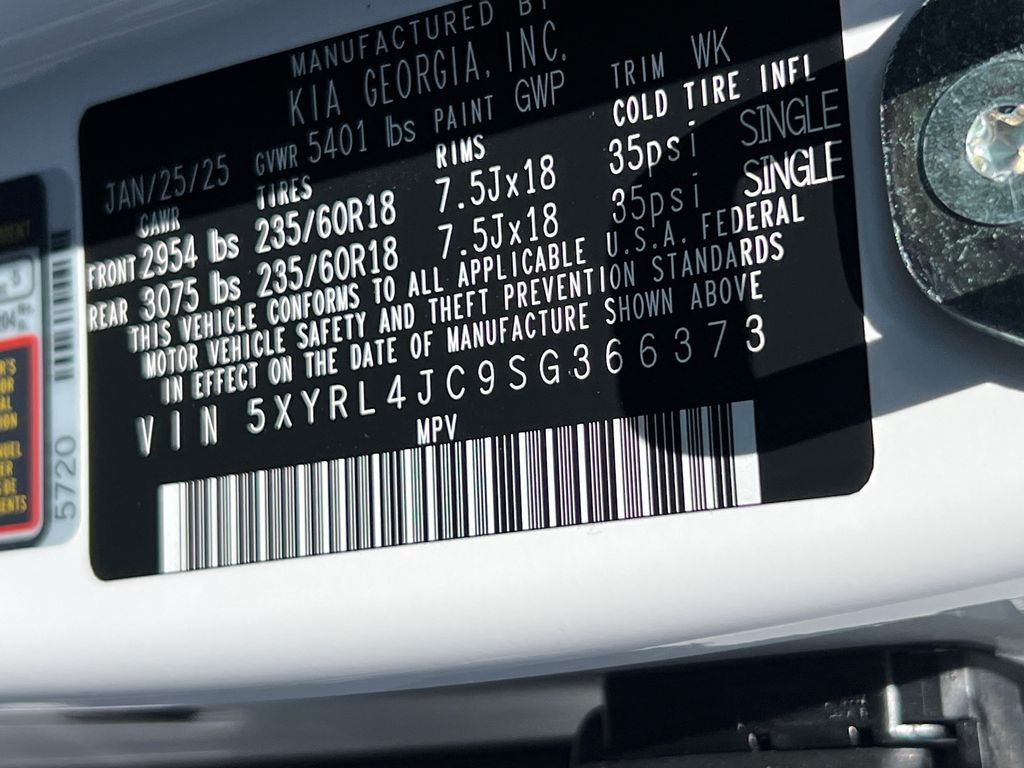 2025 Kia Sorento S photo 29