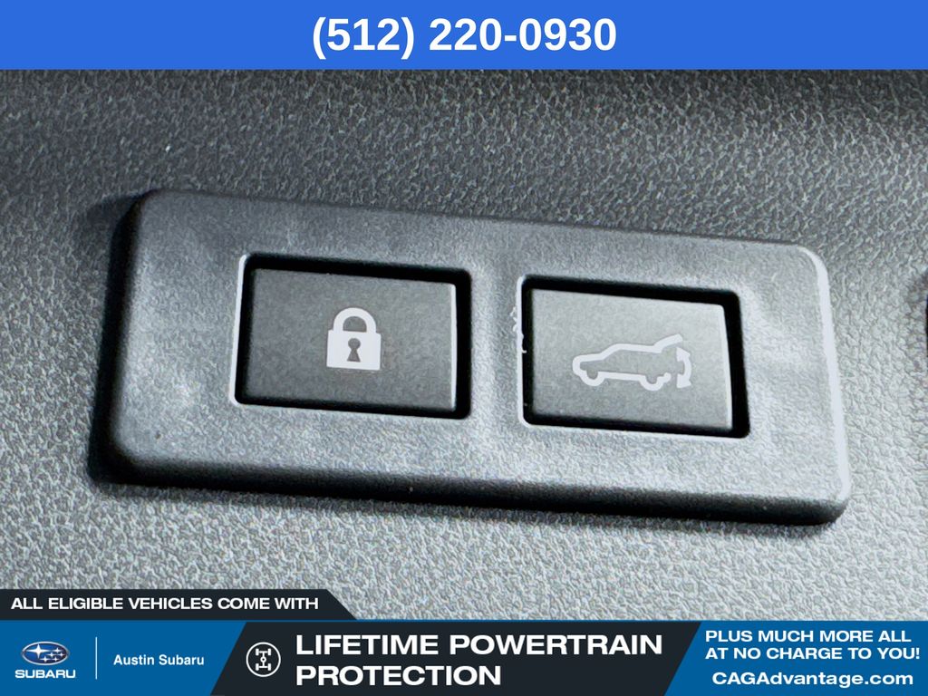 2025 Subaru Forester Touring photo 27
