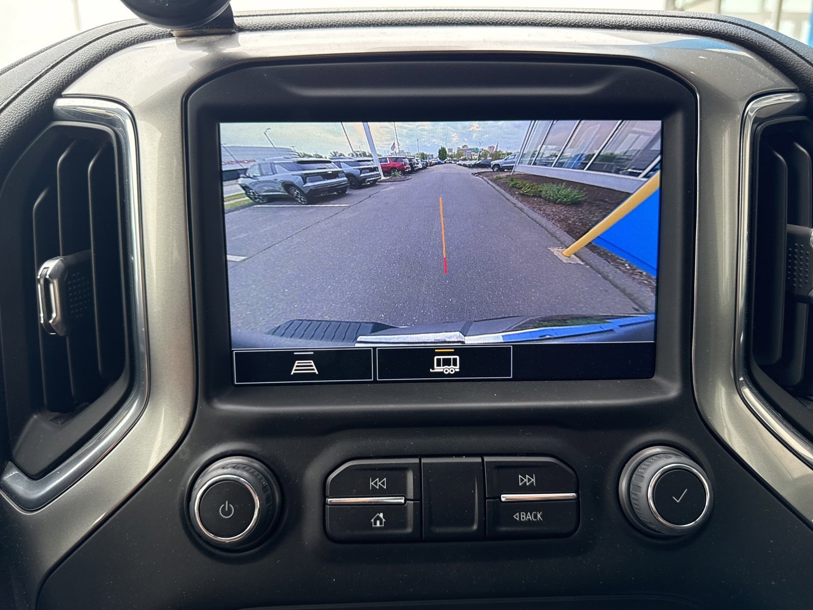 2022 Chevrolet Silverado 1500 RST photo 25
