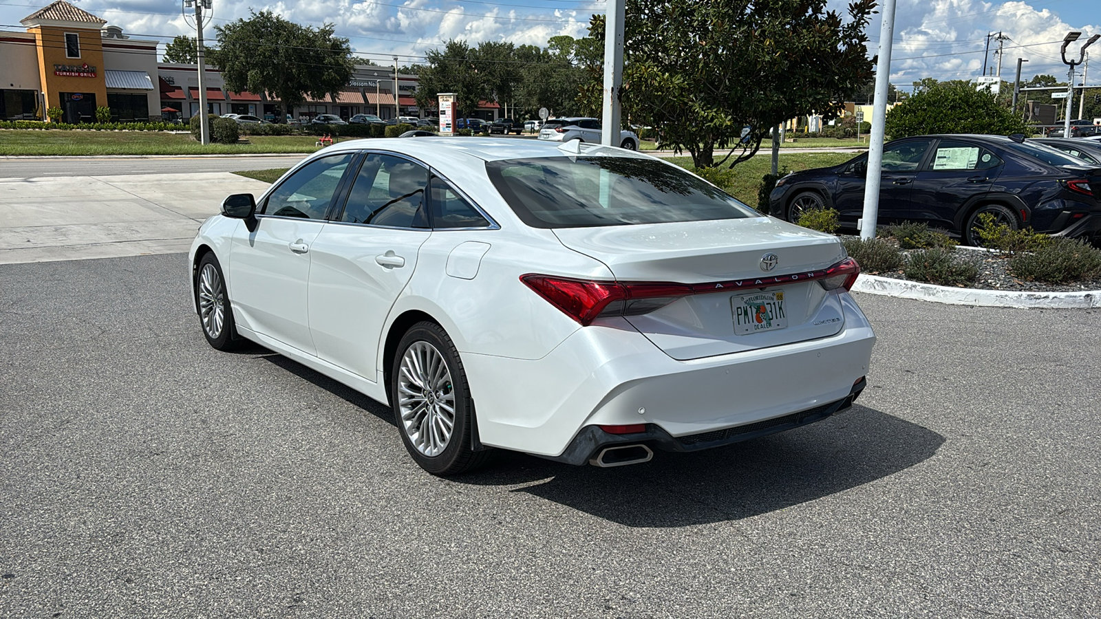 2020 Toyota Avalon Limited photo 4