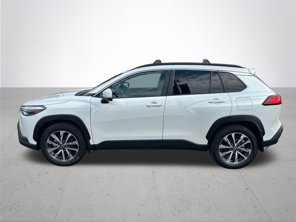 2022 Toyota Corolla Cross XLE photo 10